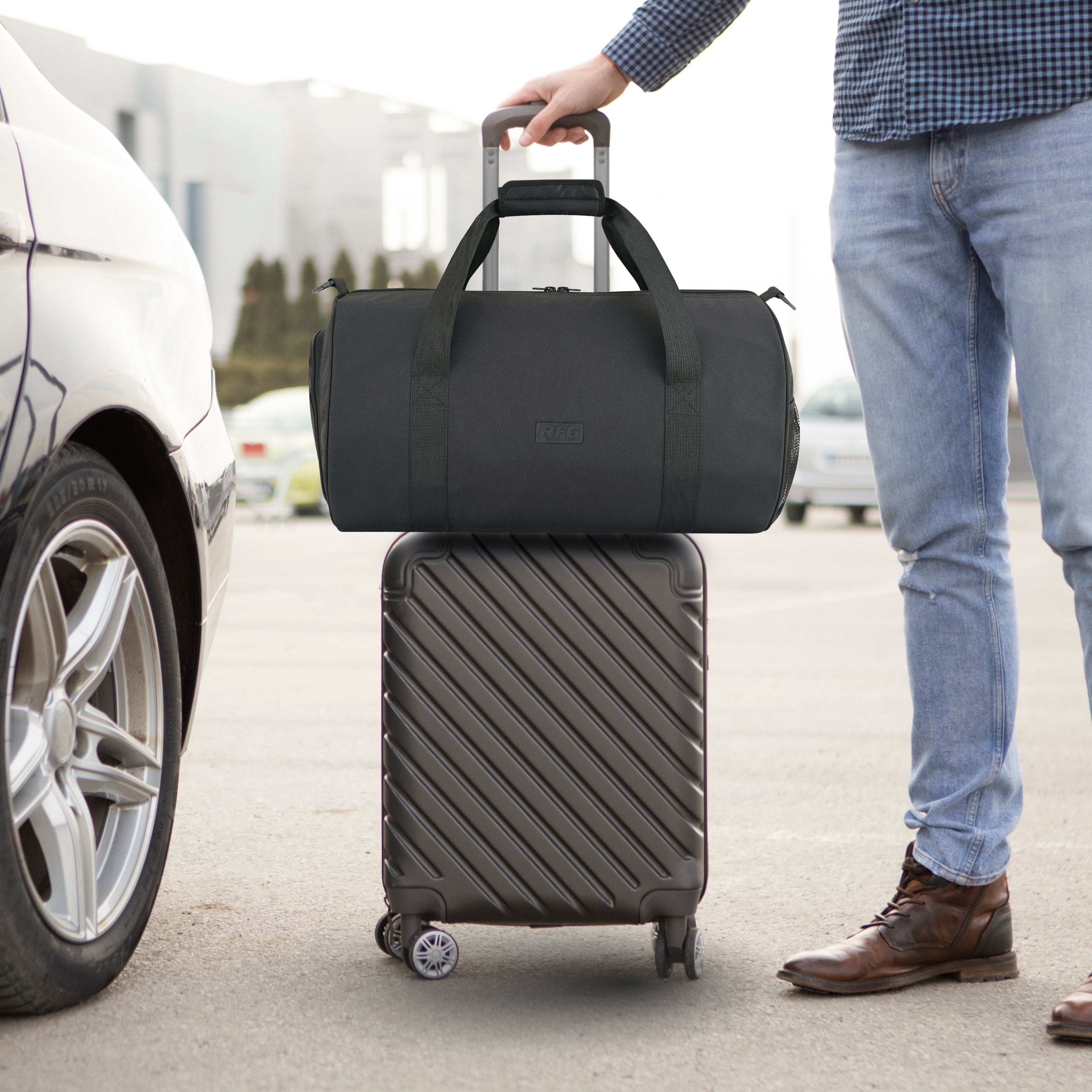 Travel Holdall with Trolley Sleeve & Padded Straps (Jet Black, Pink) Repton Fitness and Boxing Gears